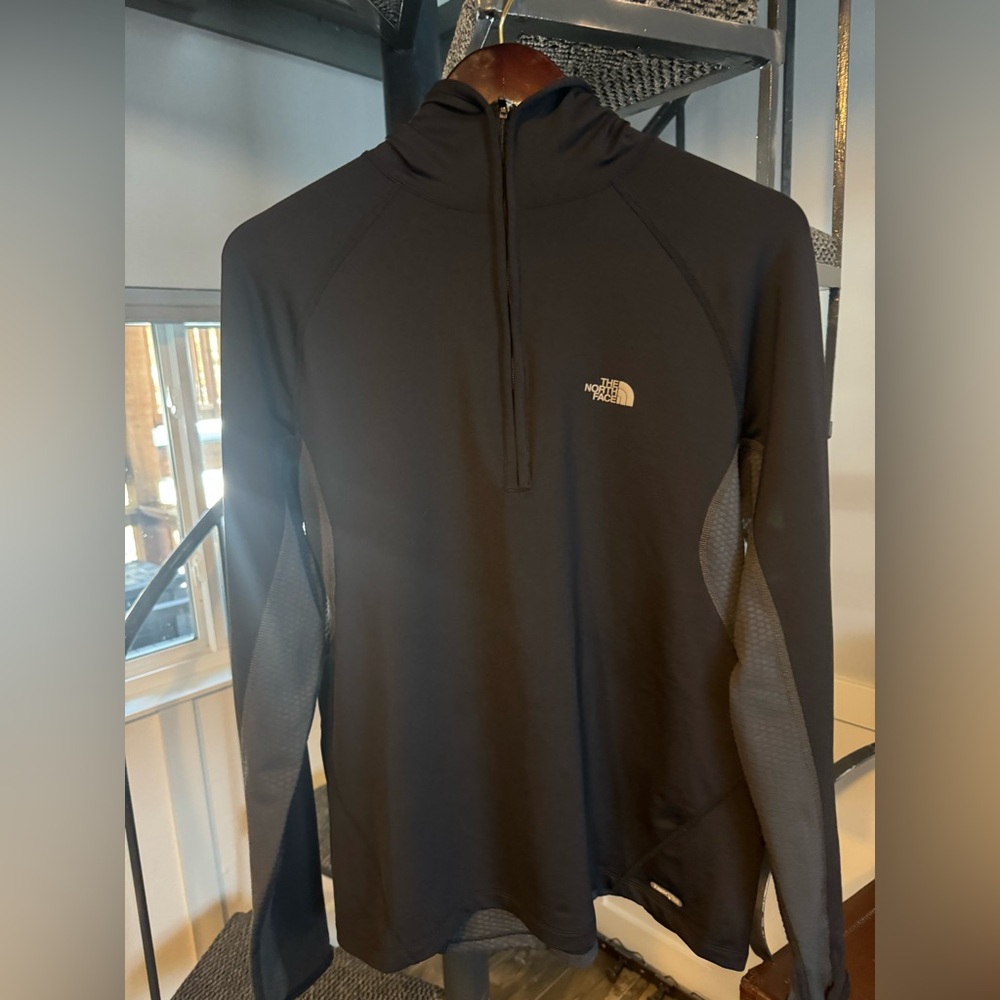 North Face flight series base layer hoodie